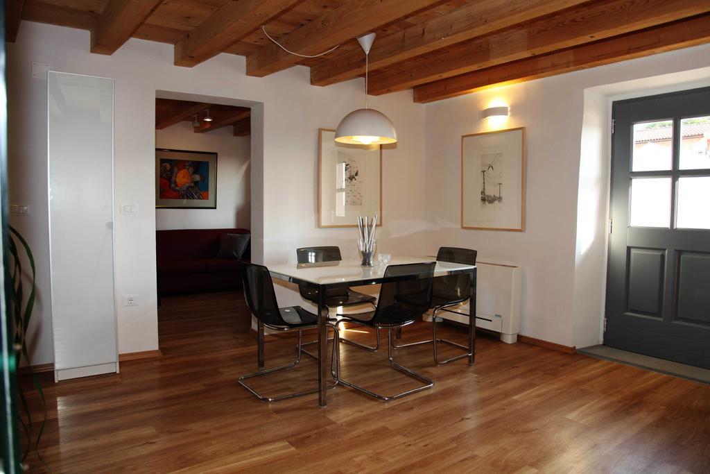 Boutique Hotel Dvor Dobrovo Værelse billede