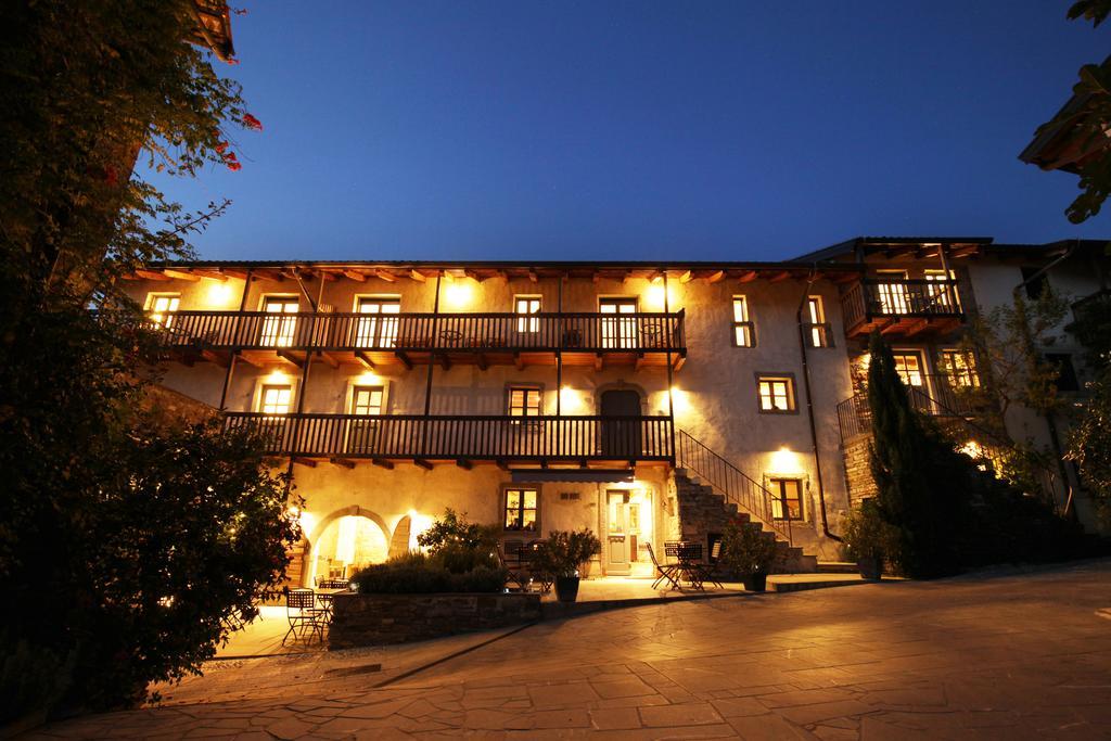 Boutique Hotel Dvor Dobrovo Eksteriør billede